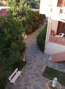Apartamento Marathakis *