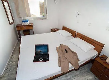 Marathakis Apartamento *
